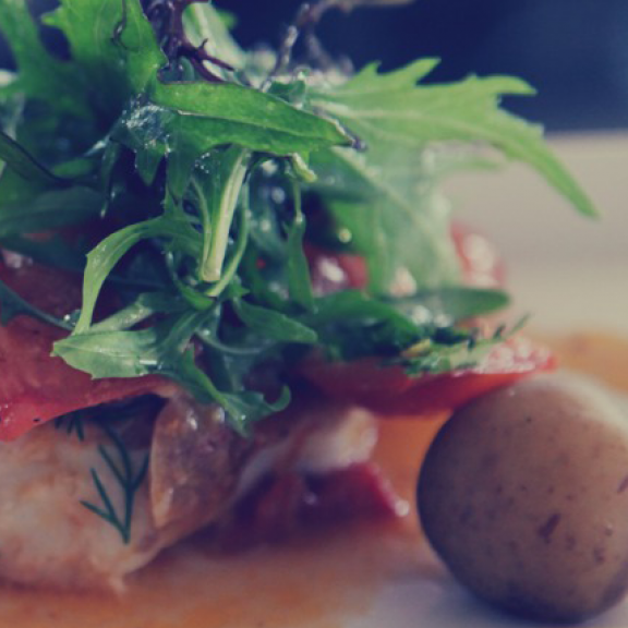 Saltfiskur með tómat