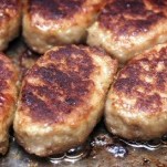 Danskar Frikadellur með lauksósu