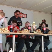 Einar íslandsmeistari í pylsuáti