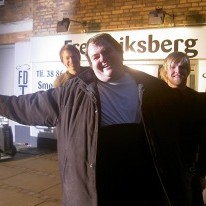 Meget godt... med pepperoni!