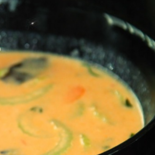 Humarsúpa með eplum og grænmeti