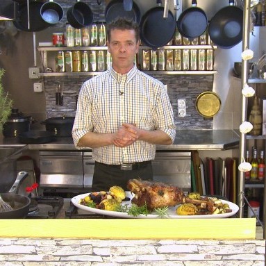 Lambaframhryggjasneiðar með rauðvínssósu